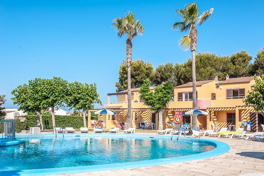 Apartamentos Ses Anneres Cala'N Blanes  Екстериор снимка